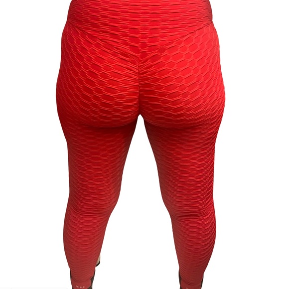 Scrunch butt women’s textured leggings. NWT - Picture 3 of 6